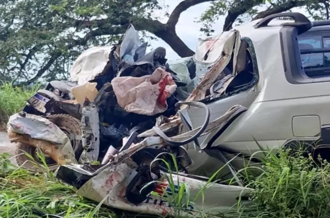 Ultrapassagem em curva causa colisão frontal e deixa três mortos na MS-240