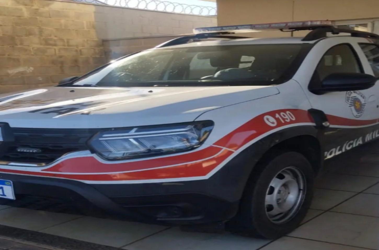 Homem procurado por dívida de pensão alimentícia é preso pela Polícia Militar em Glicério