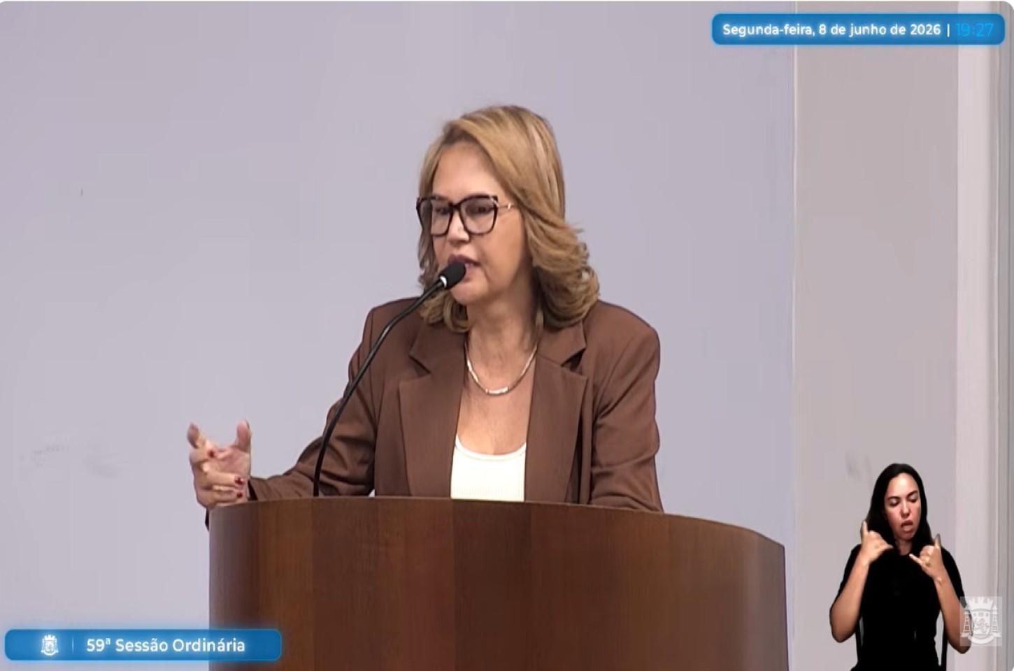 Elaine Bonete cobra melhorias na Saúde, denuncia falhas em atendimentos e relata caso de paciente que aguardava cirurgia