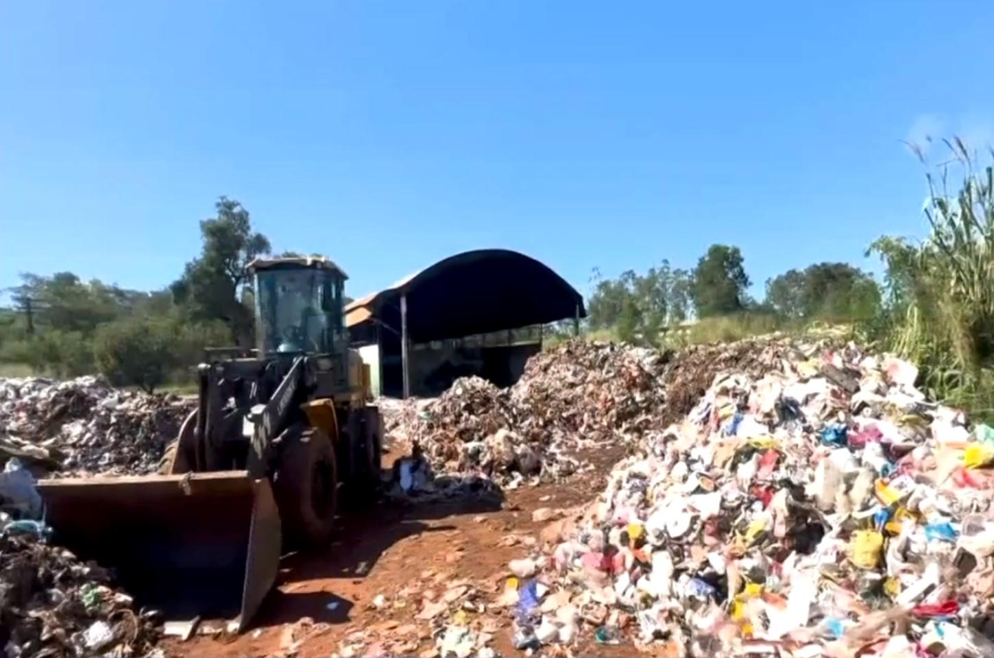 Lixo orgânico, versões contraditórias e ação da CETESB ampliam crise ambiental em Ilha Solteira