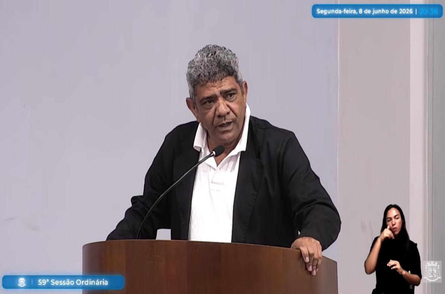 Vereador Beto cobra investigação sobre gestão de resíduos, critica gastos com eventos e pede cumprimento de emendas parlamentares