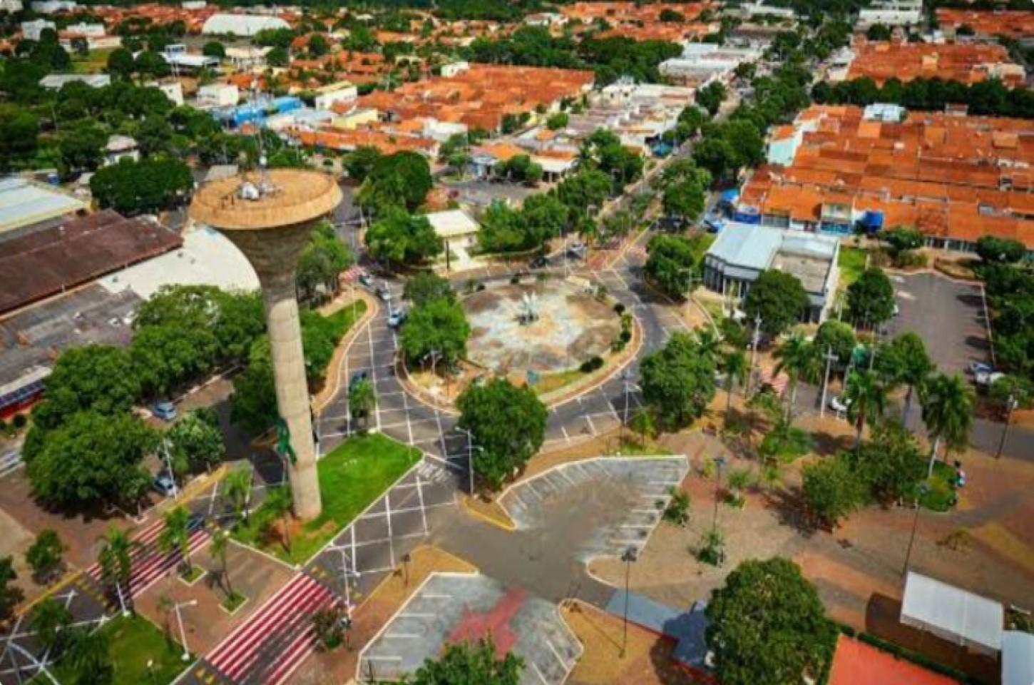 Vereador Tomate propõe descentralizar entrega de medicamentos e criar farmácia no Hospital Regional de Ilha Solteira