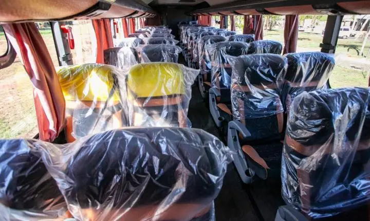 Andradina recebe novo ônibus para ampliar transporte de pacientes da saúde