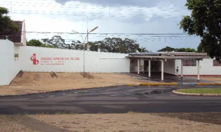 Antigo Clube SEIS vira retrato do abandono em Ilha Solteira após incêndio expor crise social, omissão e falta de fiscalização