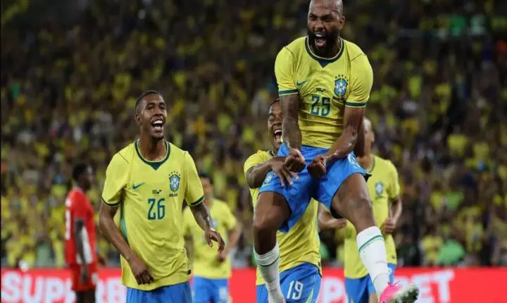 Brasil goleia o Panamá por 6 a 2 e encerra preparação no país com atuação convincente