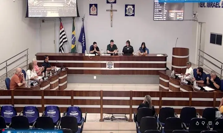 CÂMARA DE ILHA SOLTEIRA TEM DEBATE ACALORADO SOBRE GESTÃO DO LIXO, GASTOS COM EVENTOS E PRIORIDADES DA ADMINISTRAÇÃO MUNICIPAL