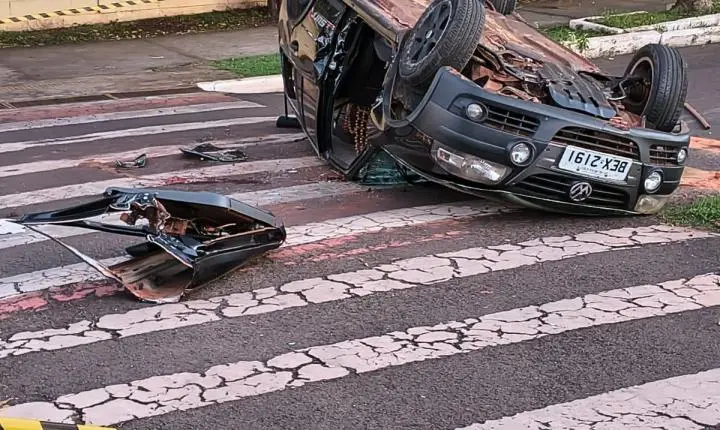 Capotamento na madrugada mata estudante da Unesp em Ilha Solteira