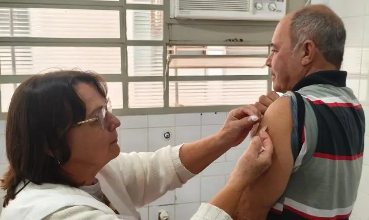 Castilho amplia vacinação contra gripe e libera imunização para toda a população