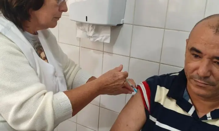 Castilho amplia vacinação contra gripe e libera imunização para toda a população