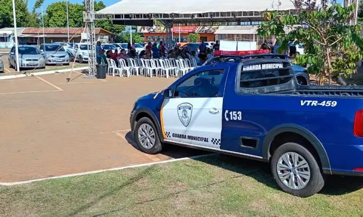 GCM acompanha cerimônia de entrega de títulos de Legitimação Fundiária no Bairro Porto