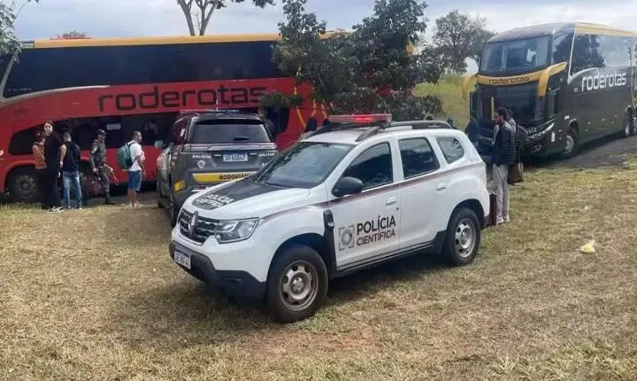 Idosa é encontrada morta dentro de ônibus interestadual durante fiscalização na SP-310