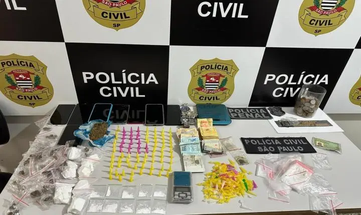 Investigação da Polícia Civil culmina em cumprimento de buscas e apreensões e flagrantes por tráfico em Valparaíso