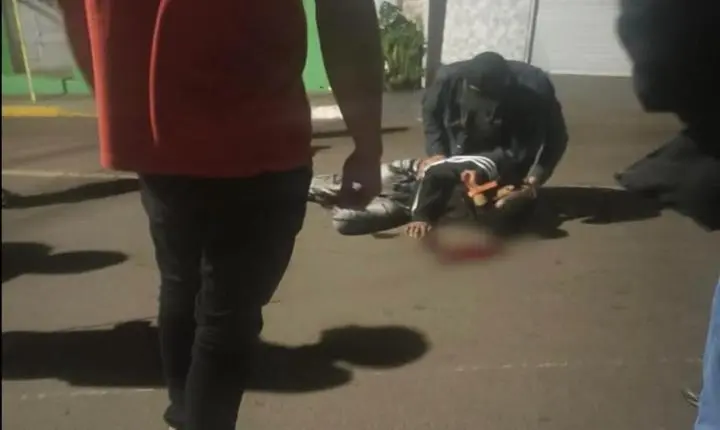 Jovem fica ferido após queda de motocicleta durante a madrugada em Mirandópolis