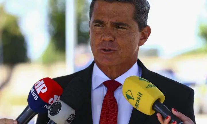 Moraes autoriza visita íntima a general condenado na trama golpista