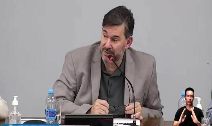 Presidente da Câmara critica remanejamento de verba das rocinhas e vereadores cobram prioridades da Prefeitura